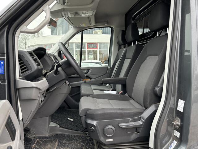 Volkswagen CRAFTER 35 2.0 TDI 177PK L4H3 Highline AUTOMAAT / FULL LED / TREKHAAK / ACC / DAB+ / CARPLAY / AIRCO / PDC / NL-AUTO