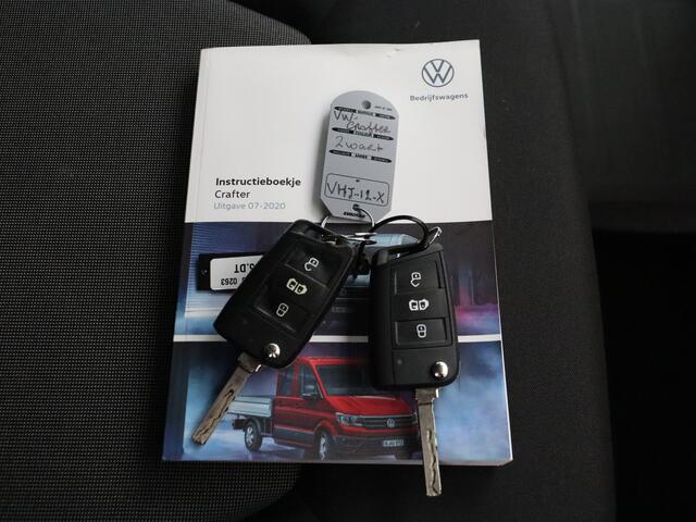 Volkswagen CRAFTER 2.0TDI 140PK L3H2 Highline | Navigatie | Camera | Cruise | Betimmering | Airco
