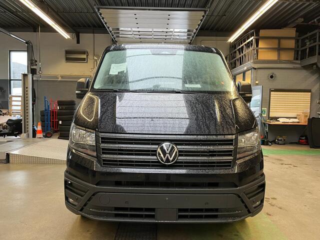 Volkswagen CRAFTER Bedrijfswagens 2.0 30 TDI L3H2 Highline 103kW 140pk 8 vers auto | BPM vrij | Interieur Pakket: Navigatie- en multimediapakket | Trekhaak met vaste kogel (inclusief aanhangwagenstabilisator) | Bijrijdersbank inclusief opbergvak | Navigatiesysteem Discover 