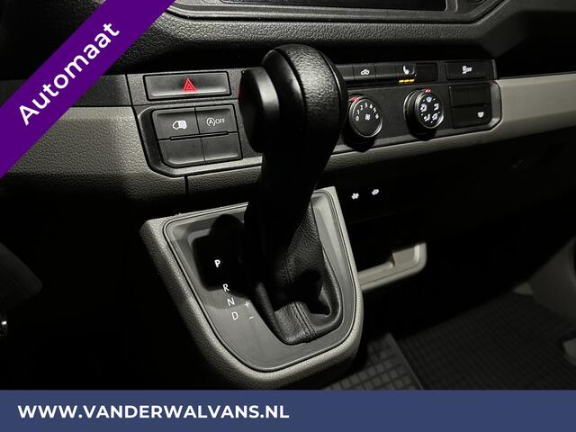 Volkswagen CRAFTER 2.0 TDI 141pk Automaat **BPM VRIJ voor de Ondernemer** L4H3 L3H2 Euro6 Airco | Camera | Apple Carplay Android Auto, Cruisecontrol, Stoelverwarming, Bijrijdersbank, 3000kg trekvermogen