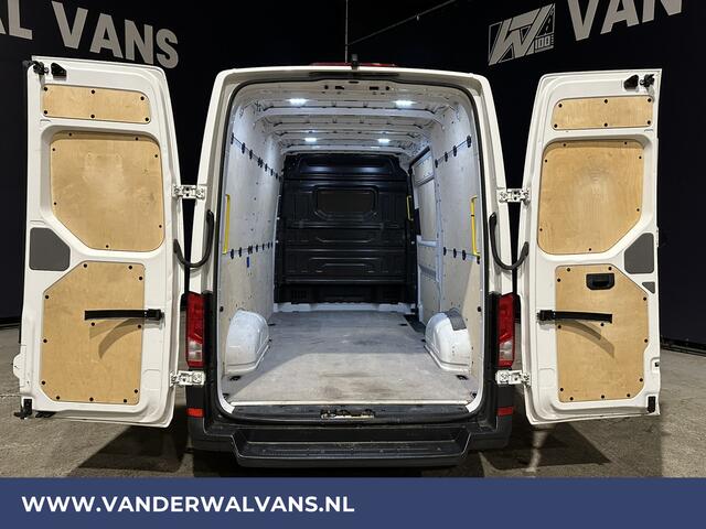 Volkswagen CRAFTER 2.0 TDI 141pk **BPM VRIJ voor de Ondernemer** L3H2 Euro6 Airco | Camera | Apple Carplay Android Auto, Bijrijdersbank