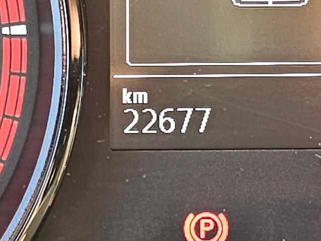 Volkswagen CRAFTER 35 2.0 TDI L4H3 Automaat 140Pk Camera 270Gr-Deuren Navi Euro6!