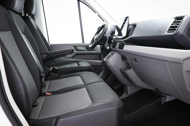 Volkswagen CRAFTER 35 2.0 TDI L3H2 Trendline | 2 X SCHUIFDEUR | ERGO COMFORT | LED | CLIMA | DAB | CAMERA | STOELVERWARMING