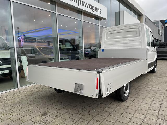 Volkswagen CRAFTER 35 2.0 TDI L4 DC 140 PK Hand | Trekhaak | App-Connect | PDC