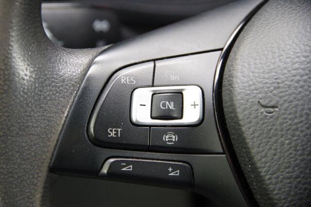 Volkswagen CRAFTER 35 2.0 TDI L3H3(L2H2) 140PK AUT. CAMERA, NAVI, CRUISE, DAB, TREKHAAK, AIRCO, PARKEERSENSOREN, APPLE CARPLAY, NL AUTO, NAP