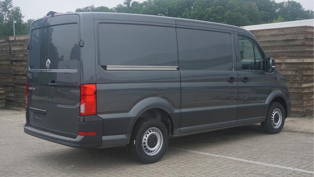 Volkswagen CRAFTER 30 2.0 TDI L3H2 Trendline 30 2.0 TDI L3H2 Trendline 140 pk Automaat, Airco, App Connect, Achteruitrijcamera