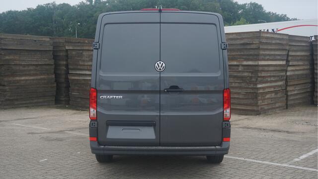 Volkswagen CRAFTER 30 2.0 TDI L3H2 Trendline 30 2.0 TDI L3H2 Trendline 140 pk Automaat, Airco, App Connect, Achteruitrijcamera