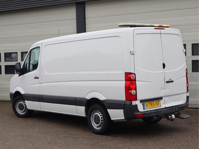 Volkswagen CRAFTER 35 2.0 TDI 141pk Euro 6 L2H1 Lang - 3,5t kg Trekhaak - Cruise