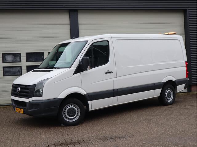 Volkswagen CRAFTER 35 2.0 TDI 141pk Euro 6 L2H1 Lang - 3,5t kg Trekhaak - Cruise