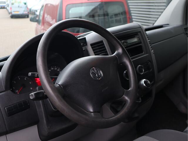 Volkswagen CRAFTER 35 2.0 TDI 141pk Euro 6 L2H1 Lang - 3,5t kg Trekhaak - Cruise