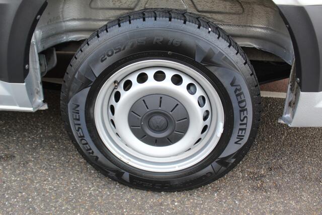 Volkswagen CRAFTER 35 2.0 TDI L3H3 140pk Automaat Highline Navi