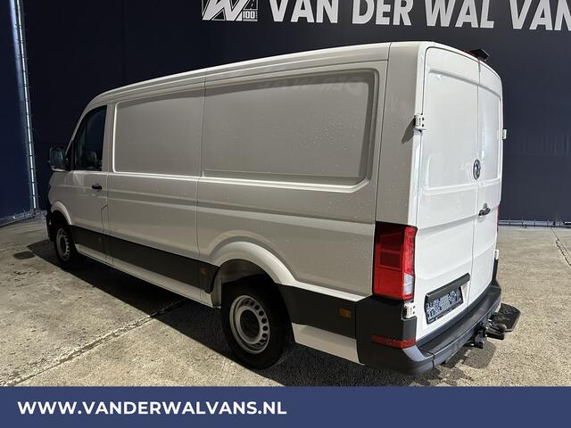 Volkswagen CRAFTER 2.0 TDI 141pk L3H2 L2H2 Euro6 Airco | Camera | Apple Carplay | Android Auto | 3000kg Trekhaak Bijrijdersbank