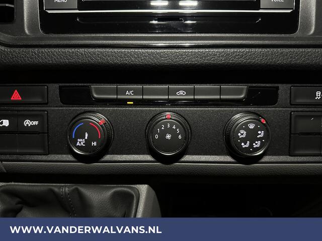 Volkswagen CRAFTER 2.0 TDI 141pk L3H2 L2H2 Euro6 Airco | Camera | Apple Carplay | Android Auto | 3000kg Trekhaak Bijrijdersbank
