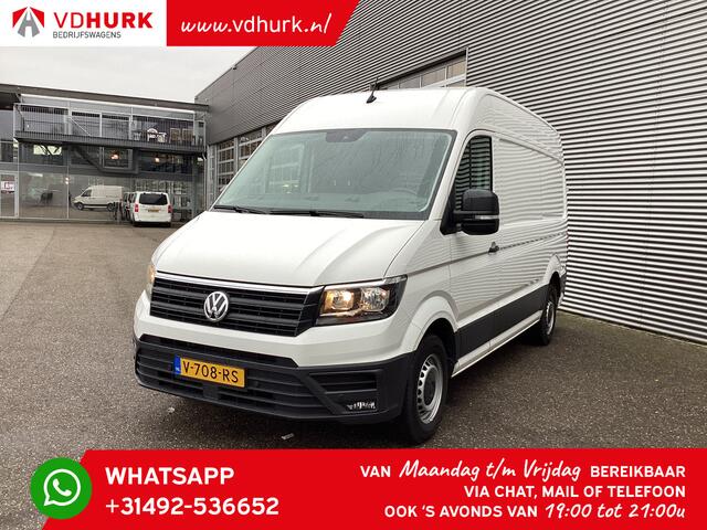 Volkswagen CRAFTER 2.0 TDI 140 pk L3H3 Inrichting/ CarPlay/ Navi/ Cruise/ Airco/ PDC/ Trekhaak