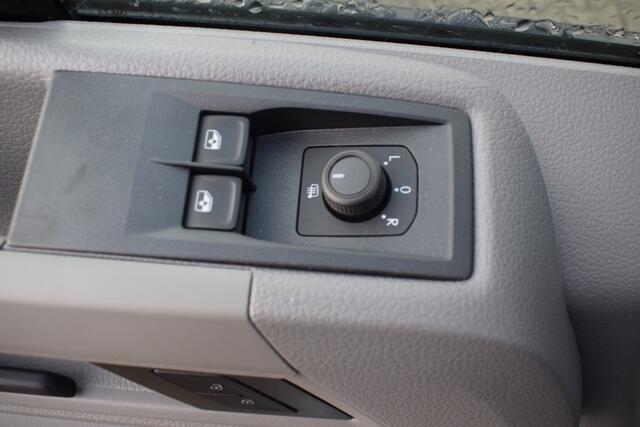 Volkswagen CRAFTER 30 2.0 TDI L3H3 Exclusive AUTOMAAT | LUXE UITGEVOERD! | PRIJS =