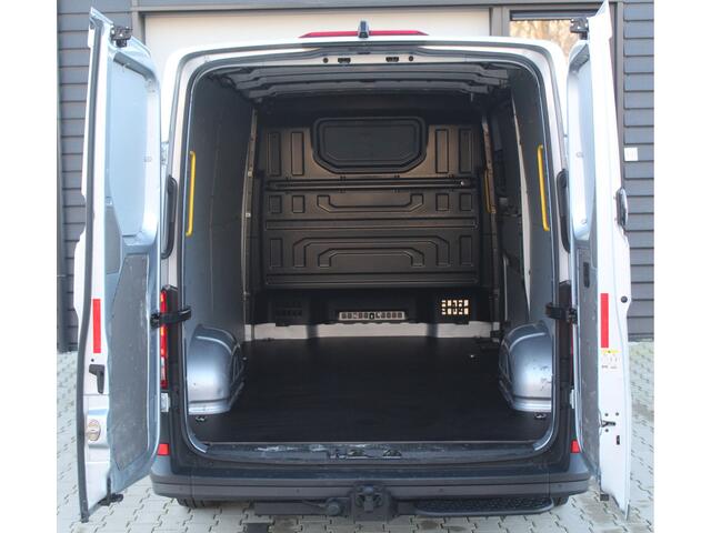 Volkswagen CRAFTER 35 2.0 TDI 177Pk L3H2 (L2H1) | Camera | Trekhaak