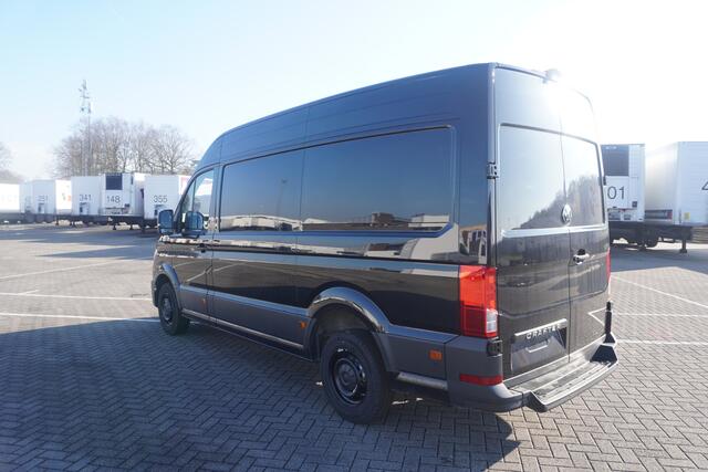 Volkswagen CRAFTER 30 2.0 TDI L3H3 Highline 30 2.0 TDI 140PK Aut, L3H3 Highline, Bijrijdersbank, LED Koplampen, Navigatie