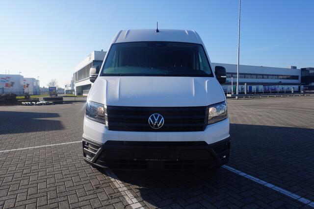Volkswagen CRAFTER 30 2.0 TDI 140PK L3H3 Highline 30 2.0 TDI 140PK L3H3 Highline, Modeljaar 2025, App Connect, Trekhaak
