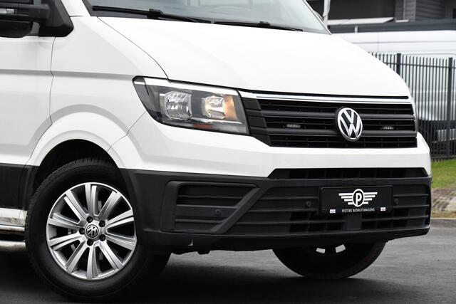 Volkswagen CRAFTER 35 2.0 TDI L3H3 Highline Camera, Cruise, Sensoren, Trekhaak, NAVI, Carplay, UNIEK!