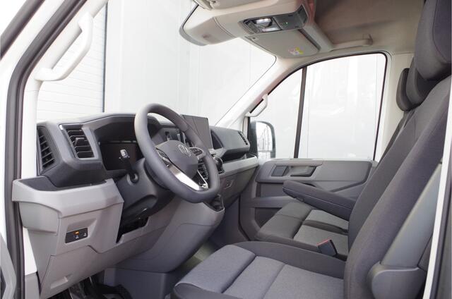 Volkswagen CRAFTER 35 2.0 TDI L4H3 Highline > 177pk/Direct leverbaar nieuw type! 2024/Digital cockpit... | 3206 | Lease ook mogelijk!