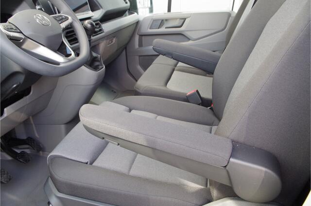Volkswagen CRAFTER 35 2.0 TDI L4H3 Highline > 177pk/Direct leverbaar nieuw type! 2024/Digital cockpit... | 3206 | Lease ook mogelijk!