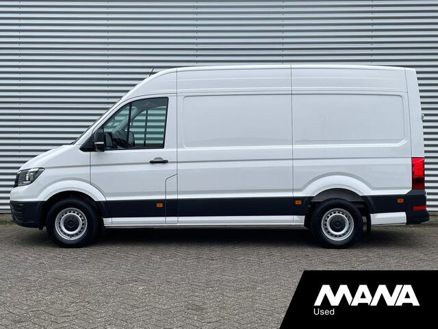 Volkswagen CRAFTER 35 2.0 3.180 L3H3 RWD 180pk Airco Camera Navi Trekhaak CarPlay Laadruimtebekleding 12V Opstapbumper Leder Bijrijdersbank