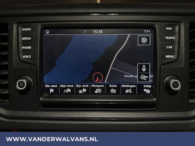 Volkswagen CRAFTER 2.0 TDI L3H2 L2H1 Euro6 Airco | Camera | Navigatie | Apple Carplay | Trekhaak Android Auto, Bijrijdersbank