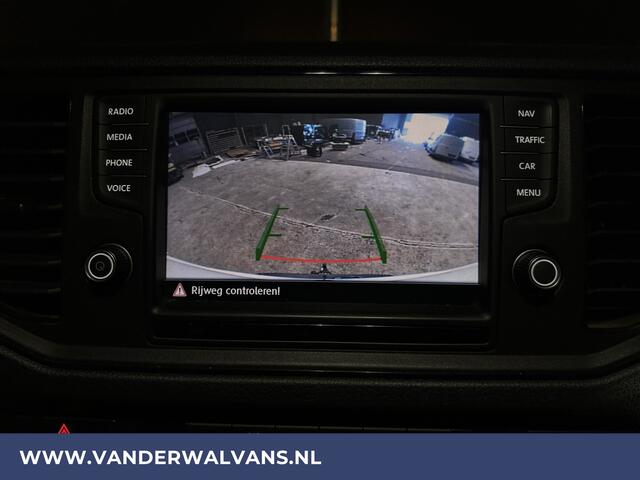 Volkswagen CRAFTER 2.0 TDI L3H2 L2H1 Euro6 Airco | Camera | Navigatie | Apple Carplay | Trekhaak Android Auto, Bijrijdersbank