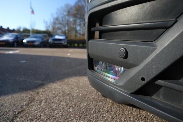 Volkswagen CRAFTER 30 2.0 TDI L3H3 Highline Apple Carplay, Cruise, Trekhaak, Airco