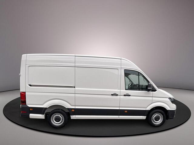 Volkswagen CRAFTER Bestelwagen 30 2.0 TDI 140pk automaat L3H3 Highline Parkeerhulp V+A I Airco I Cruise control I Vierseizoensbanden I App connect I