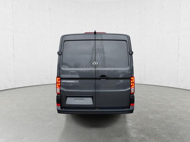 Volkswagen CRAFTER Bestelwagen 30 2.0 TDI 140PK L3H2 Achteruitrijcamera | Apple Carplay | Cruise control | DAB+ | Actieprijs excl. kosten rijklaar maken