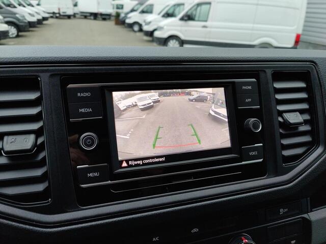 Volkswagen CRAFTER Bestelwagen 30 2.0 TDI 140PK L3H2 Achteruitrijcamera | Apple Carplay | Cruise control | DAB+ | Actieprijs excl. kosten rijklaar maken