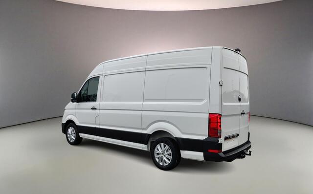 Volkswagen CRAFTER Bestelwagen 35 2.0 TDI 177pk automaat L3H3 Exclusive Ergoactive geveerde stoel | LED-koplampen | Trekhaak | ACC | Apple Carplay | Actieprijs excl. kosten rijklaar maken