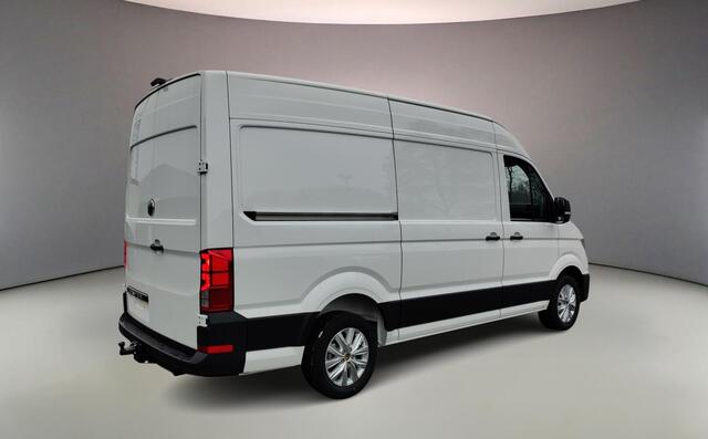 Volkswagen CRAFTER Bestelwagen 35 2.0 TDI 177pk automaat L3H3 Exclusive Ergoactive geveerde stoel | LED-koplampen | Trekhaak | ACC | Apple Carplay | Actieprijs excl. kosten rijklaar maken