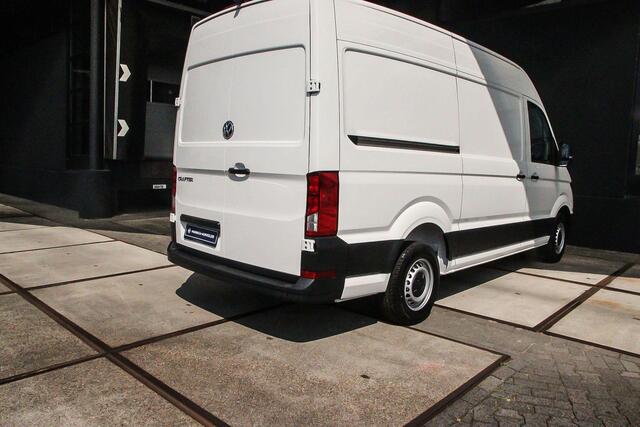Volkswagen CRAFTER Bestelwagen 2.0 TDI 140pk L3H3 Highline Navigatie | Geveerde stoel | Camera *Actie prijs exclusief kosten rijklaar maken*