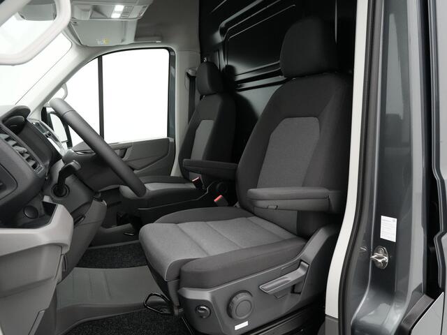 Volkswagen CRAFTER 30 2.0 TDI 140pk DSG L3H3 Highline Navigatie Camera DAB Carplay Pdc Stuurverwarming