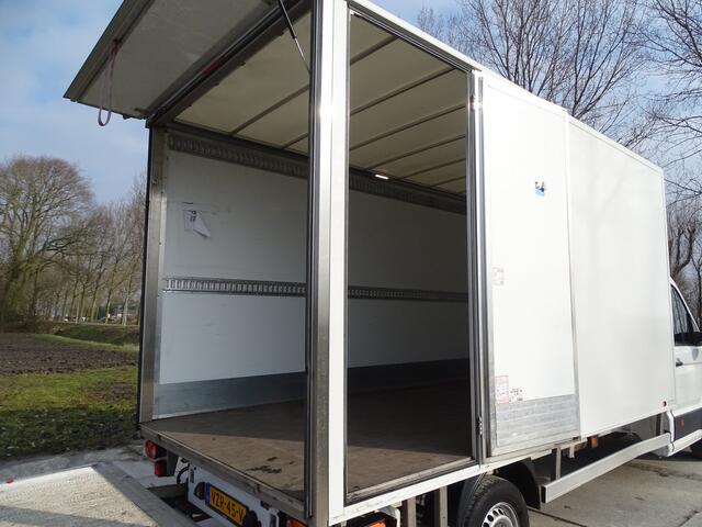 Volkswagen CRAFTER 2.0 TDI | 141 PK | Bakwagen | BPM Vrij |