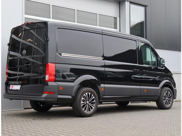 Volkswagen CRAFTER 35 2.0 TDI L3H2 Exclusive | Facelift | 2x schuif | ACC | Achteruitrijcamera!