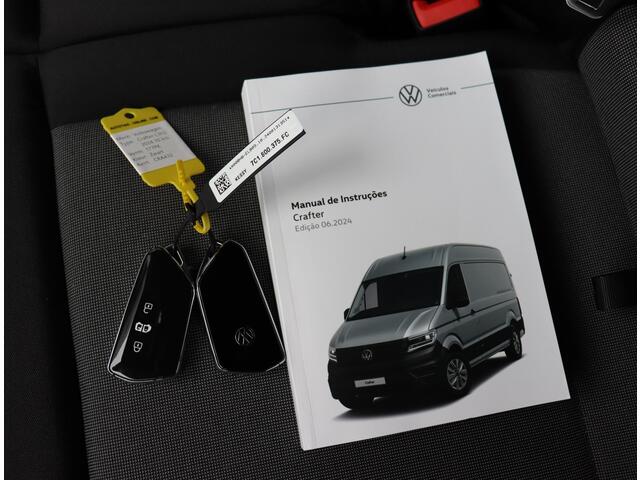 Volkswagen CRAFTER 35 2.0 TDI L3H2 Exclusive | Facelift | 2x schuif | ACC | Achteruitrijcamera!