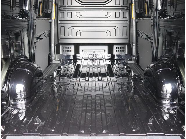 Volkswagen CRAFTER 35 2.0 TDI L3H2 Exclusive | Facelift | 2x schuif | ACC | Achteruitrijcamera!