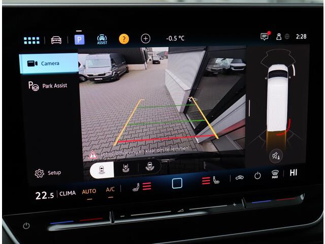 Volkswagen CRAFTER 35 2.0 TDI L3H2 Exclusive | Facelift | 2x schuif | ACC | Achteruitrijcamera!