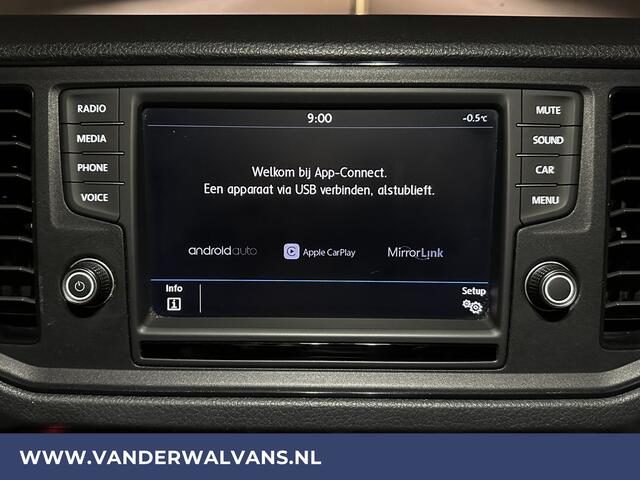 Volkswagen CRAFTER 2.0 TDI 140pk L3H3 L2H2 Euro6 Airco | Camera | Cruisecontrol | Apple Carplay | Android Auto, Parkeersensoren, chauffeursstoel, voorruitverwarming