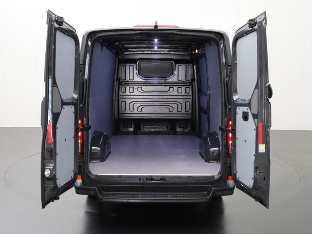 Volkswagen CRAFTER 2.0TDI 140PK L3H2 Highline | Navigatie | Camera | Betimmering | Airco
