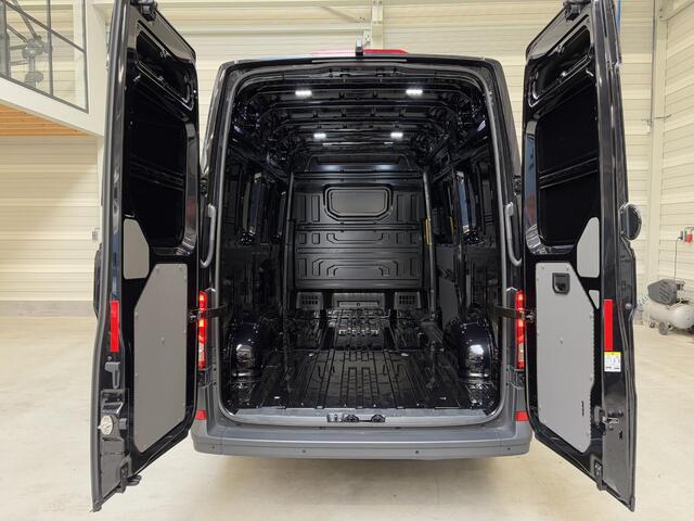 Volkswagen CRAFTER 30 2.0 TDI L3H3 Exclusive