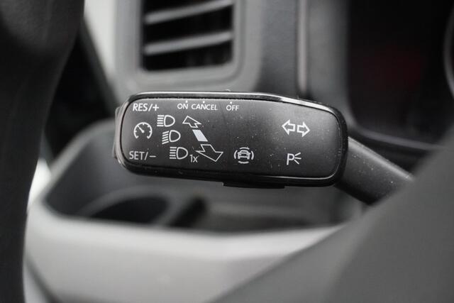 Volkswagen CRAFTER 2.0 TDI L3H3 EURO 6 - Airco - Cruise - ¤ 18.900,- Excl.
