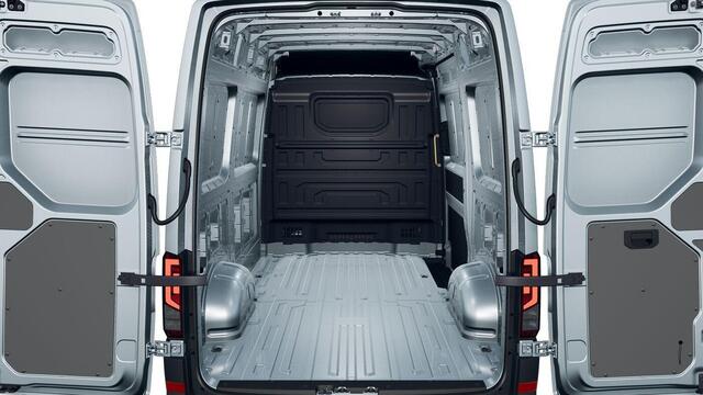 Volkswagen CRAFTER Bedrijfswagens Exclusive L3H3 2.0 TDI 130 kW 177 pk 8 versn. Auto | BPM vrij | Comfort bestuurdersstoel | Side assist dodehoekdetectie | Stoelverwarming voor bestuurder en bijrijdersstoel |
