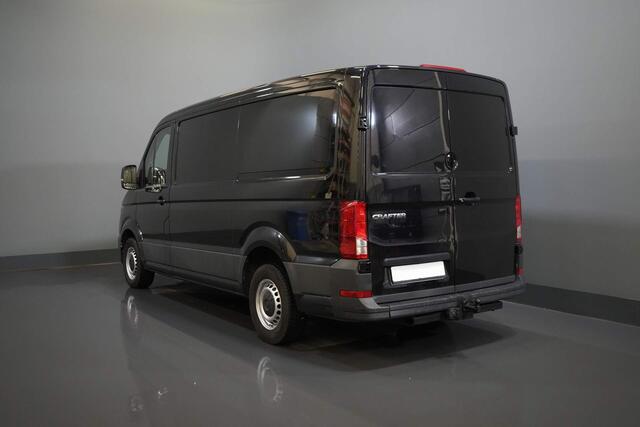 Volkswagen CRAFTER 35 2.0 TDI 140 pk DSG Aut. L3H2 BPM VRIJ! Navi/ Carplay/ PDC/ Cruise/ Trekhaak/ Airco