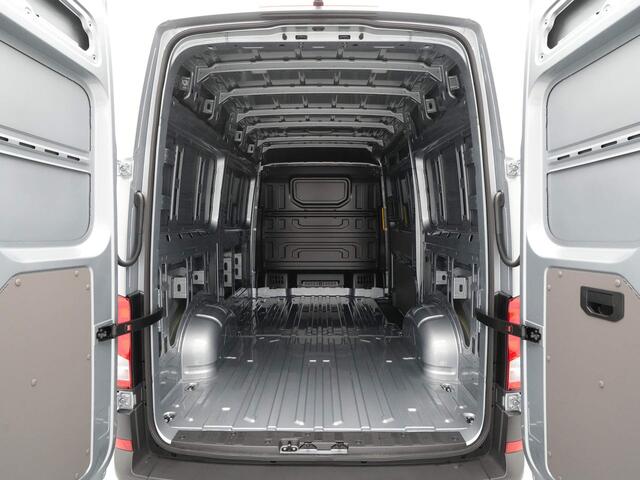 Volkswagen CRAFTER 2.0 TDI 103kW 140PK GVW 3.5T WB 3640mm L3H3 Exclusive AUT vraag naar de voorwaarden