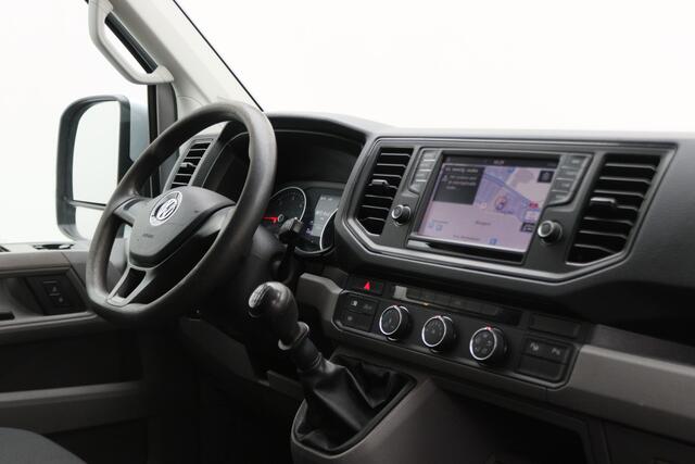 Volkswagen CRAFTER 30 2.0 TDI L3H2 2x Schuifdeur, Camera, Cruise, Airco, 3-Zits, Apple Carplay, Trekhaak, 18''