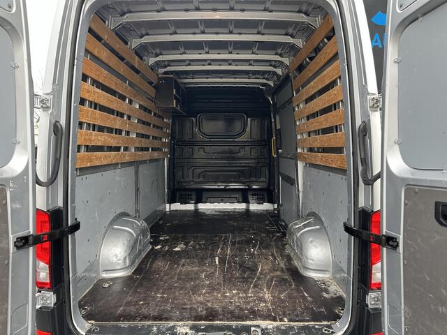 Volkswagen CRAFTER 35 2.0 TDI L3H3*NAVI*CRUISE*A/C*CARPLAY*